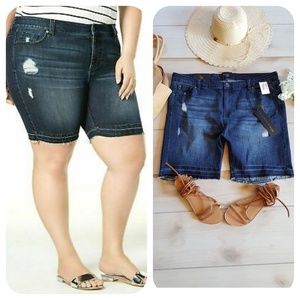 Celebrity Pink distress Bermuda jean shorts